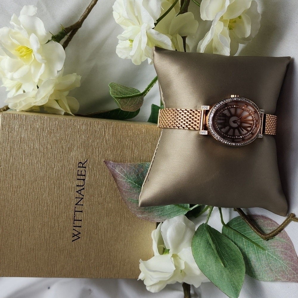 WITTNAUER WOMAN'S DRESS WATCH - Picture 2 of 6